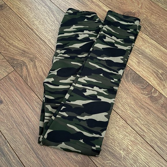 Camo Leggings - Picture 1 of 3
